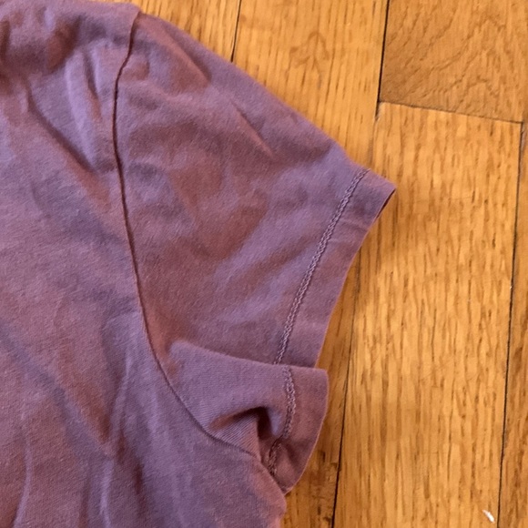 A&F size small.Color soft brown/light wine color rather than purple. - Picture 5 of 7